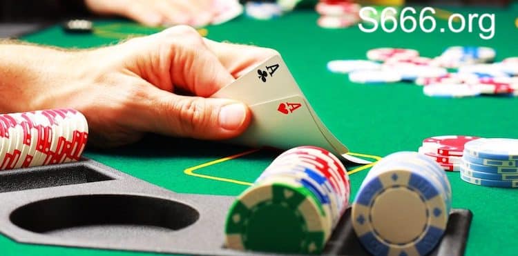 web chơi poker uy tín nhất